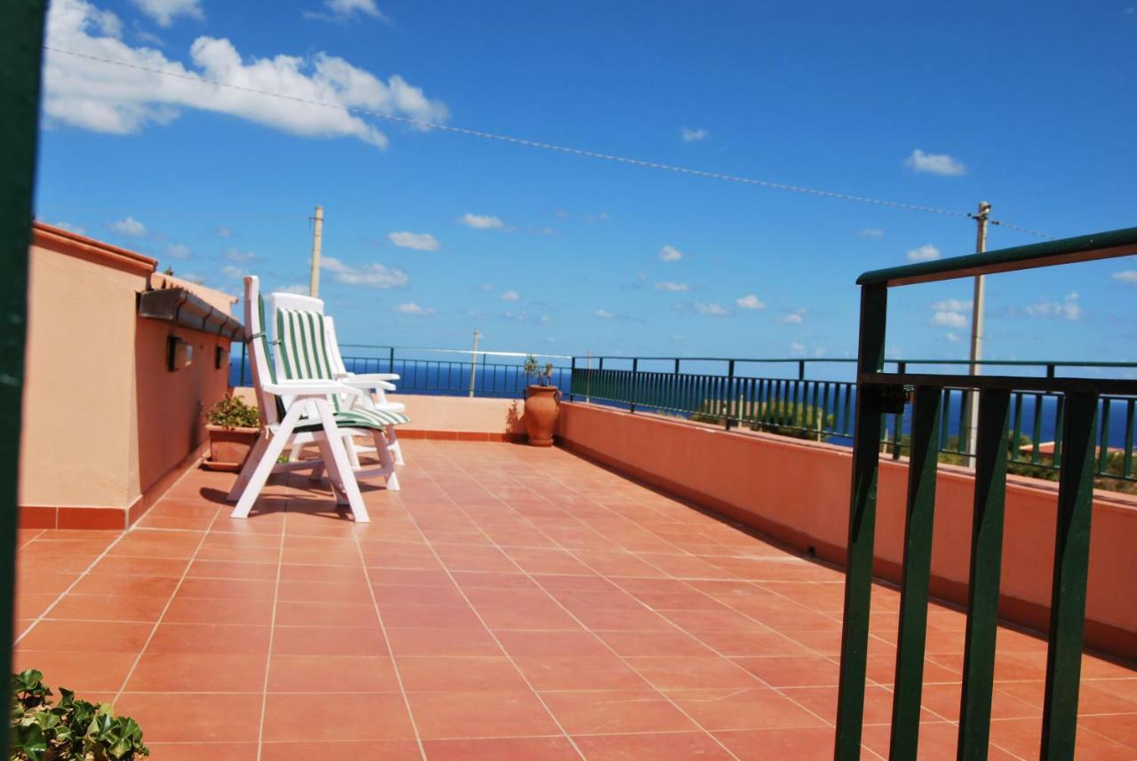 Casa Vacanze La Terrazza Sul Golfo Кастелламмаре-дель-Голфо Экстерьер фото