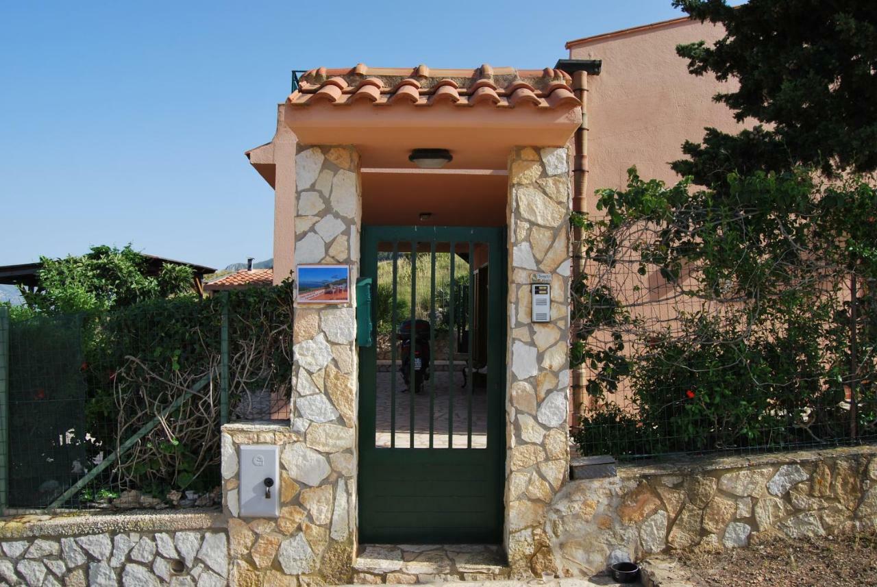 Casa Vacanze La Terrazza Sul Golfo Кастелламмаре-дель-Голфо Экстерьер фото